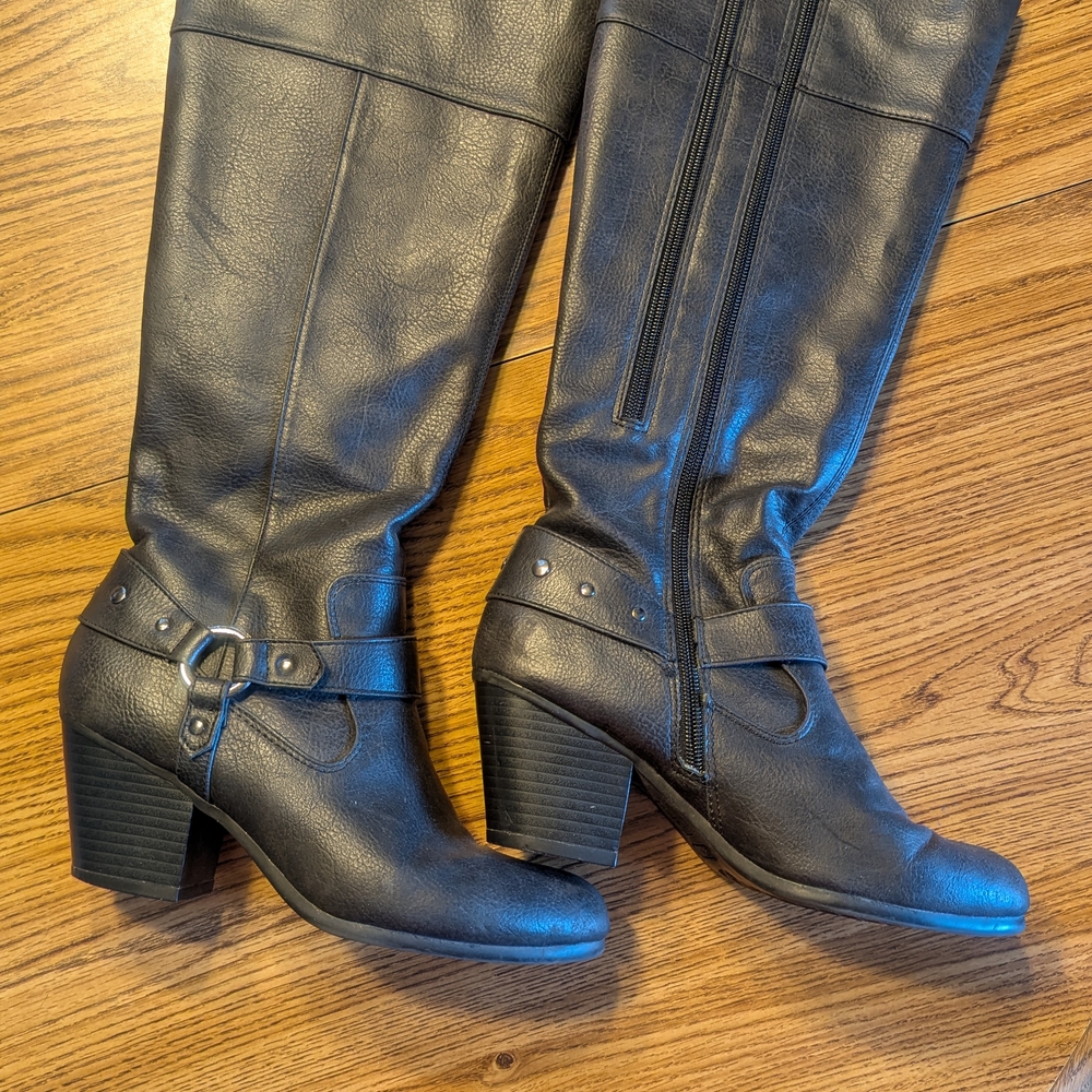 A2 By Aerosoles Black Heeled Boots Like New